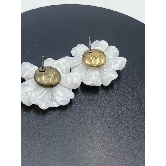 J. Crew Gold Tone White Resin & Cz Full Bloom Flower Pierced Earrings - Picture 6 of 13